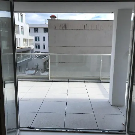 Modern In The City Centre Of Bed and breakfast Wels
